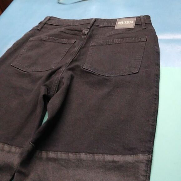 NWT Hollister Ultra High-Rise Dad Jeans in Dark Charcoal/Black - Picture 8 of 10